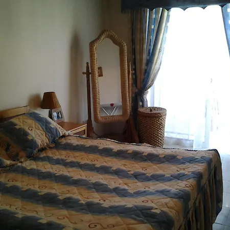 Cy King Village Апартаменты *